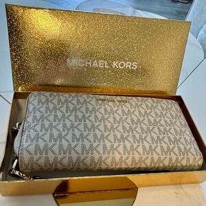 Michael Kors Gray Logo Wallet